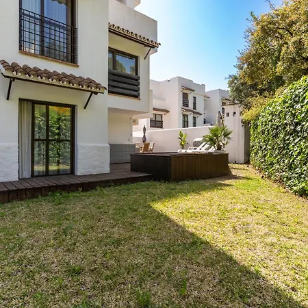 Golf Hills-